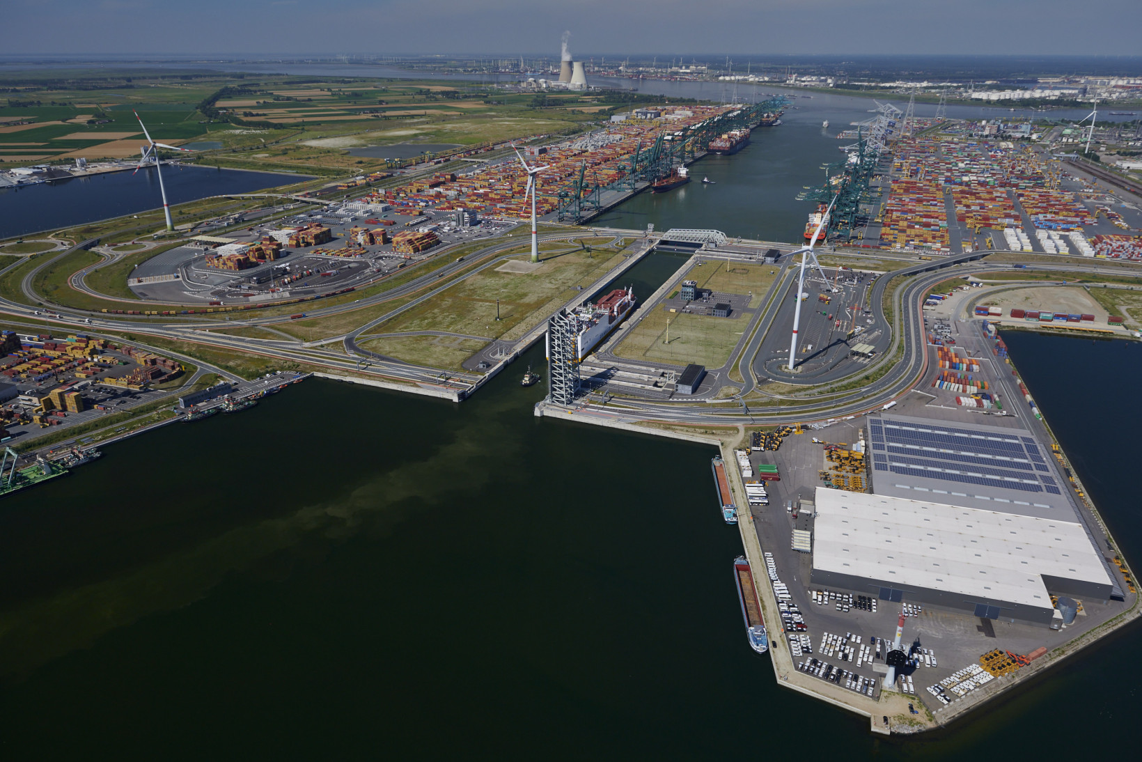 Aerial view Kieldrechtsluis & Deurganckdok (largest container terminals) Antwerp Credit Port of Antwerp-Bruges