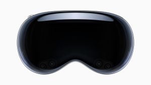 The Apple Vision Pro glasses